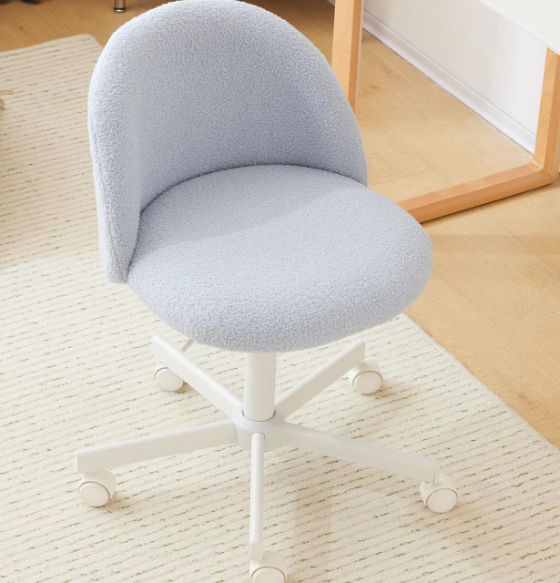 Teddy Fleece Vanity Stool With Wheels And Backrest